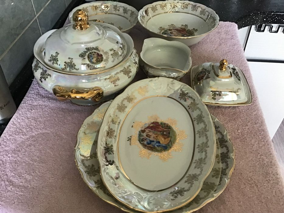 Столовый сервиз Мадонна