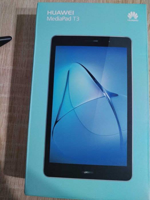 Vînd tabletă Huawei