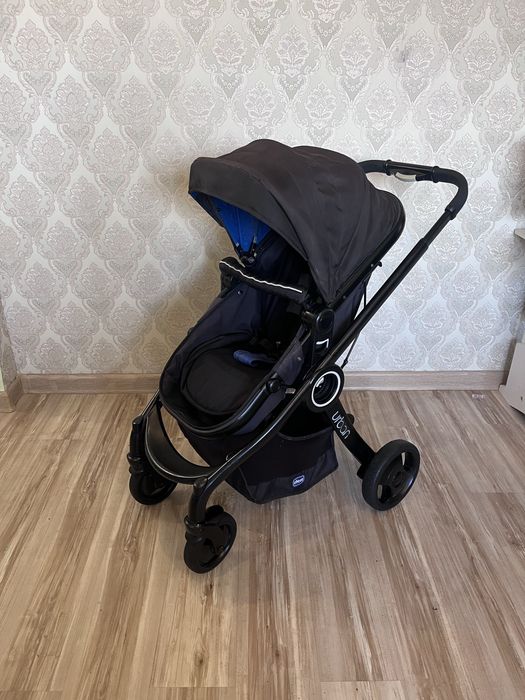 Коляска Chicco Италия