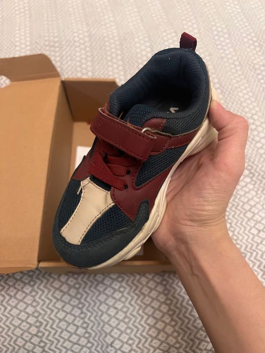 Vicco кроссовки 26 размер на мальчика