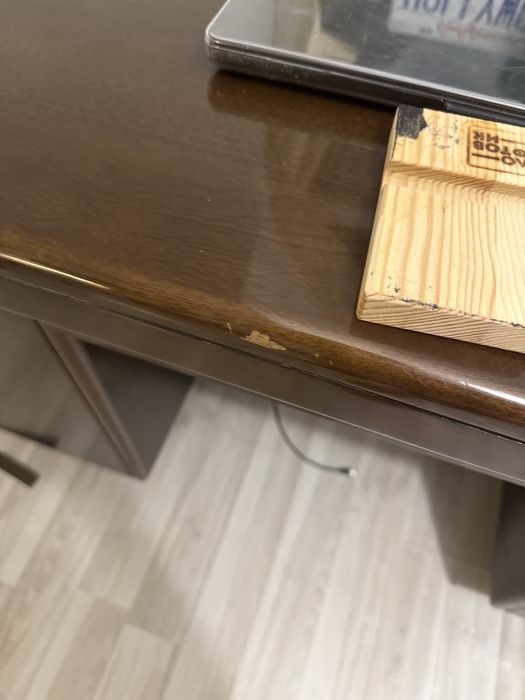 Продам винтажный компьютерный стол