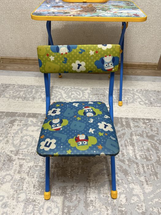 Продам Детскую Парту