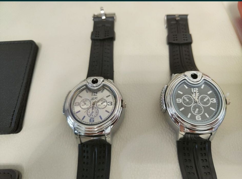 Ceas Barbati 2in1 cu bricheta / curea silicon elegant