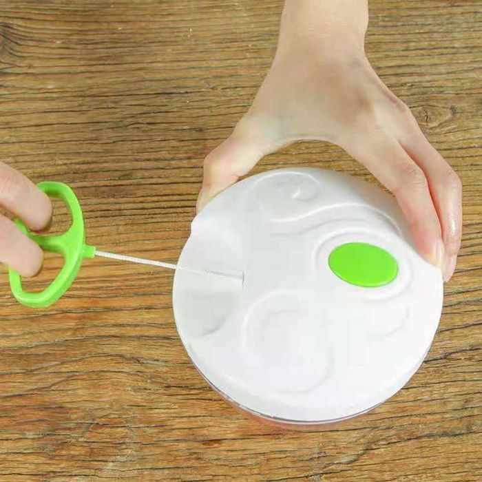 Speedy Chopper Ръчен кухненски чопър