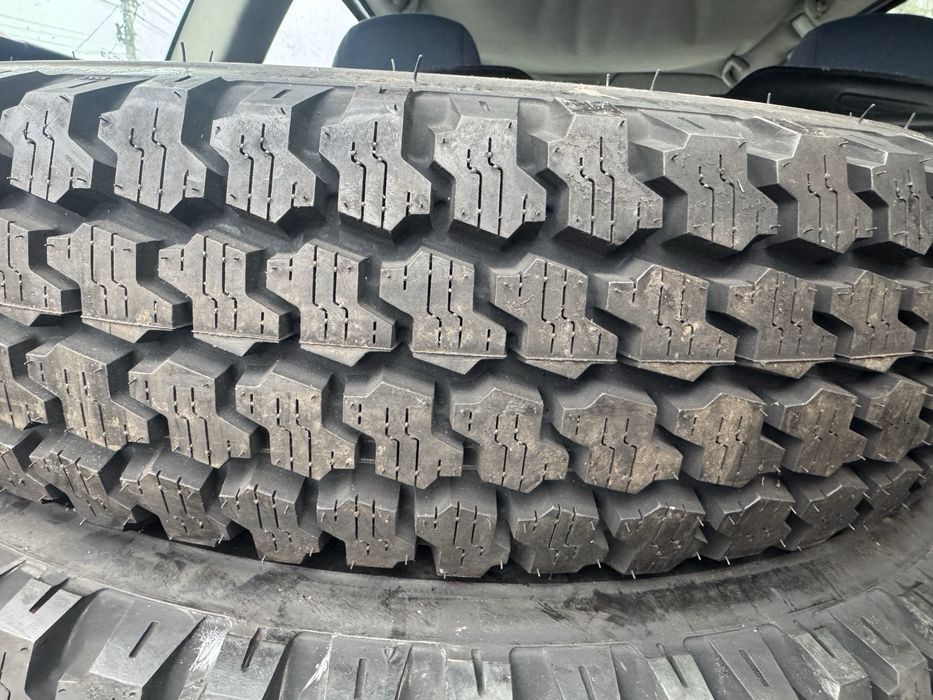 Anvelope 7,5R16C  Goodyear Wrangler LandRover