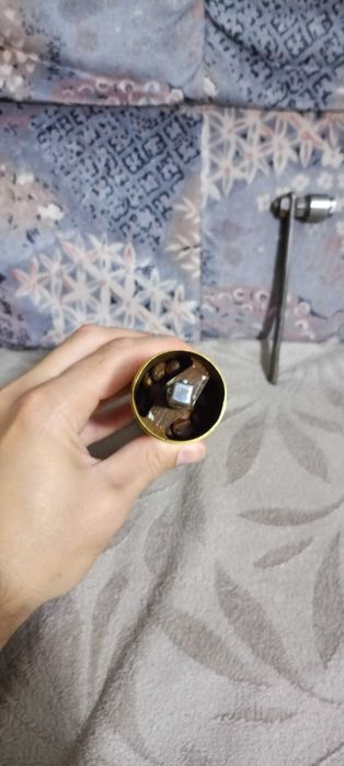 Стара кафемелачка ръчно в перфектно състояние