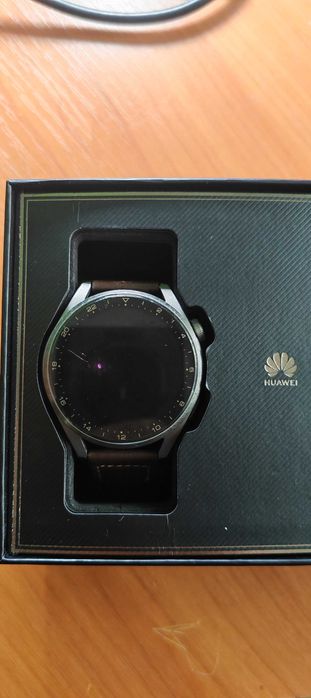 Huawei watch 3pro.