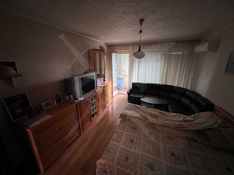 Продава се Тристаен апартамент в Бургас, Славейков - 61 кв.м за 1853 €/кв.м - Снимка #1