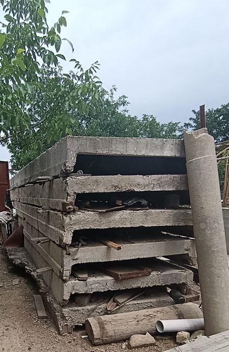 Продается плита бетон пнес