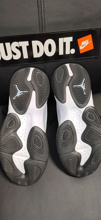 Nike Air Jordan Aura 4, номер 38