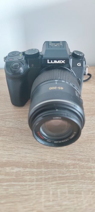 Panasonic lumix g7+obiectiv 45-200
