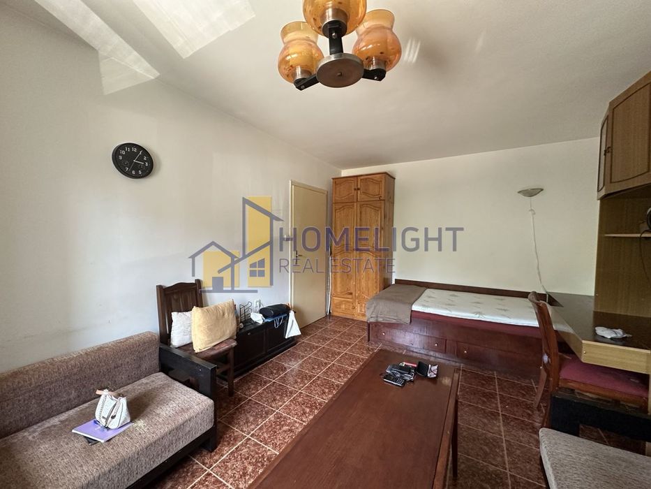 Продава се Двустаен апартамент в София, Студентски град - 60 кв.м за 9 €/кв.м - Снимка #2