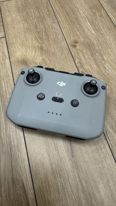 DJI Аксессуары (сумки, хаб, пульты)