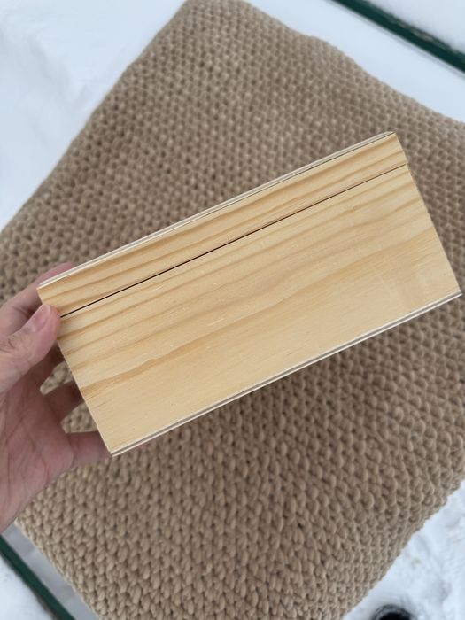 Шкатулка деревянная