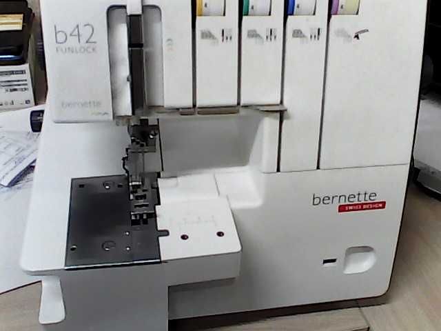 Bernina Bernette B42 {с.Б.Момышулы, ул.Б.Усенова 37} лот-908079
