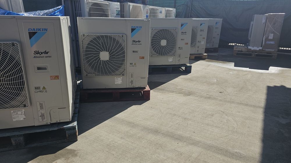 Нови външни тела Daikin SkyAir 8kw RZASG71 за термопомпа