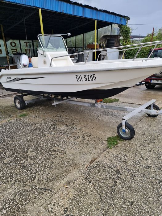 Лодка-морска регистрирана 5 мили