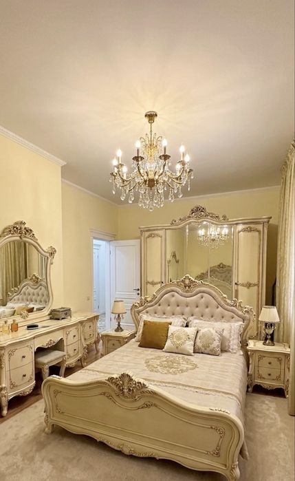 Спальная гарнитура