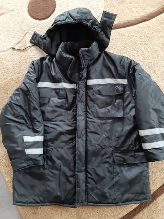 Продаю зимний тёплый  комбинезон