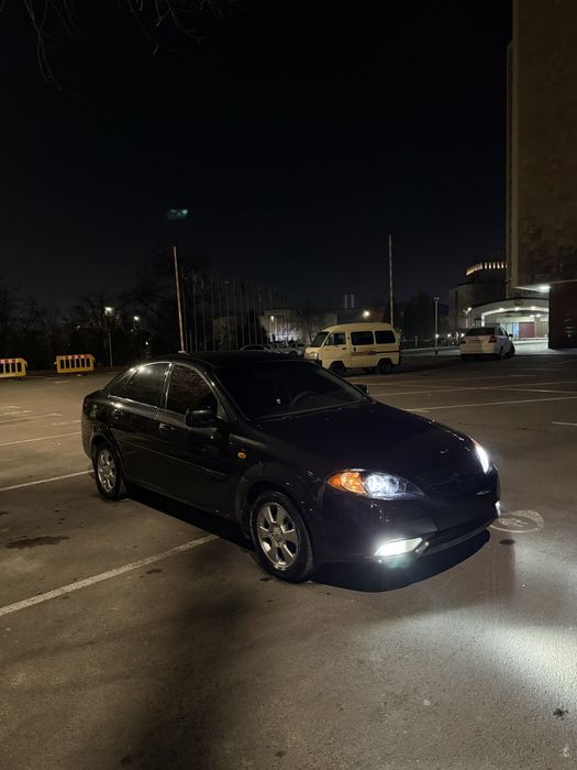 Qora Jentra Avtomat Polniy Navarot Tayyor Moshina Arendagayam Beriladi