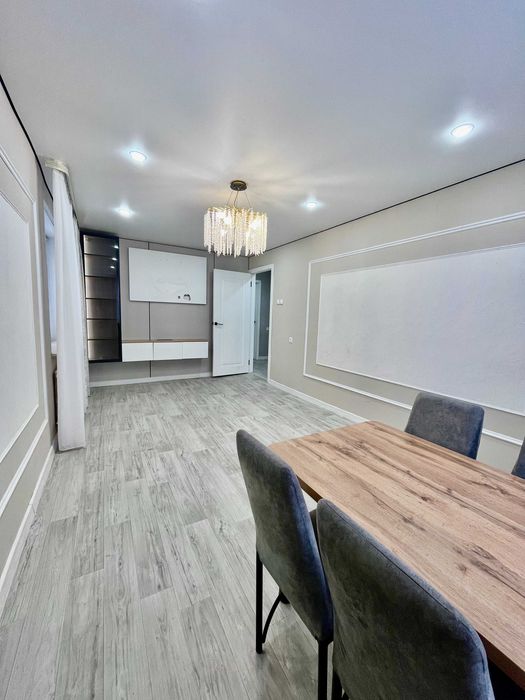 3-комнатная квартира на 6 мкрн ][