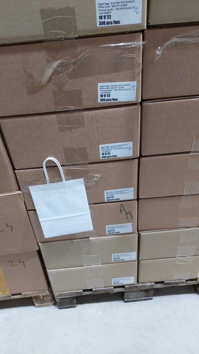 Pungi-sacose hartie maner rasucit 18x8x22/32x12x41 cm.