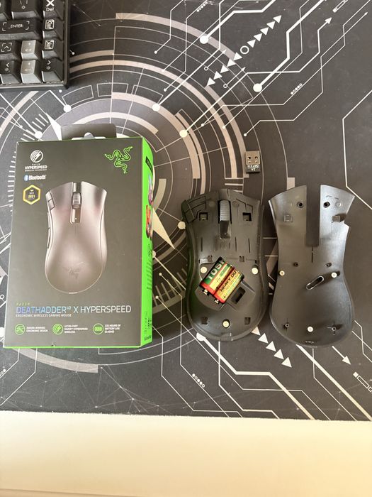 Mouse Razer deathadder v2 x hyperspeed