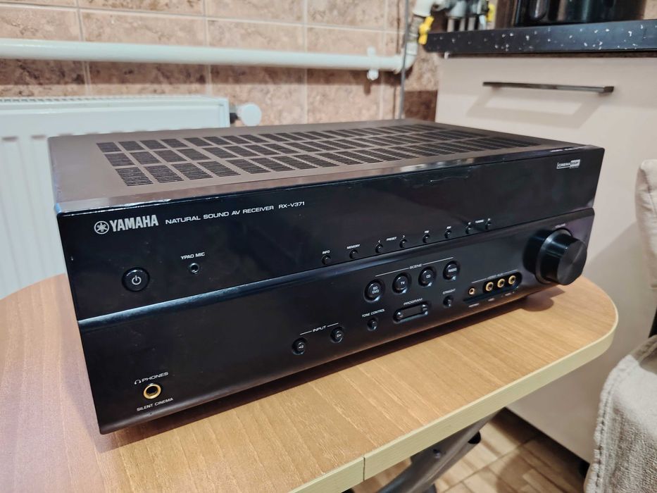 amplificator Yamaha  RX V 371