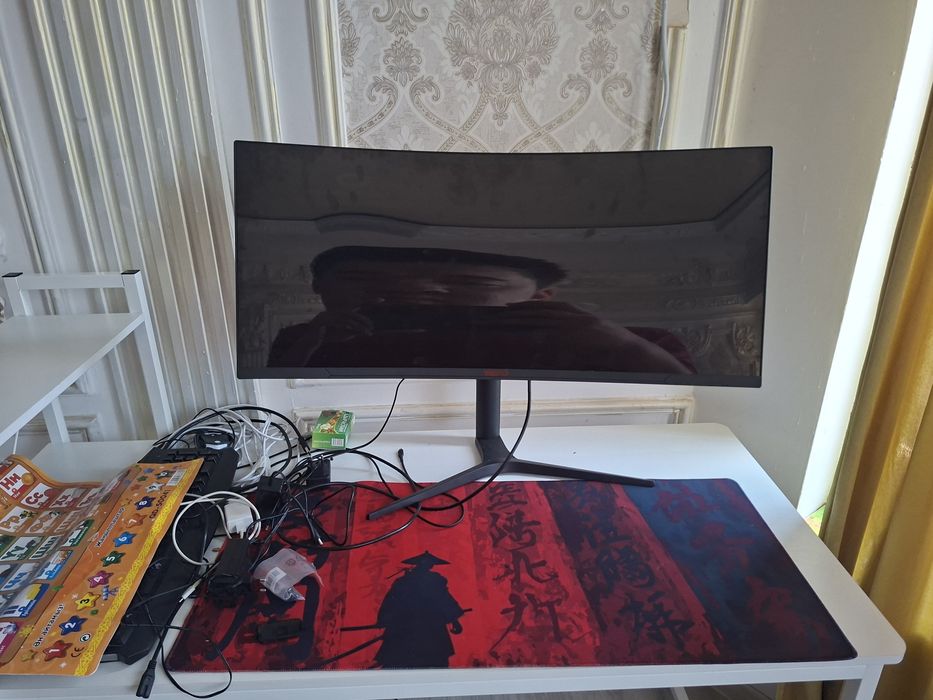 Монитор новый болып тұр