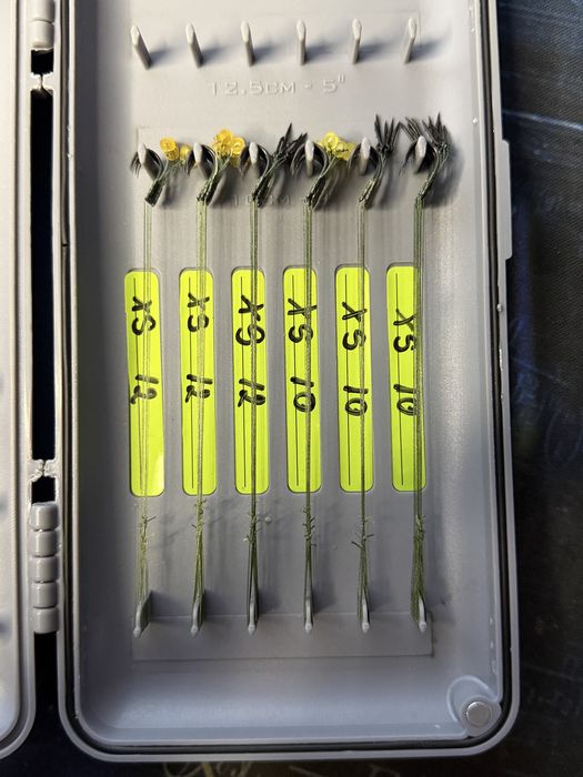 Penar cu 60 riguri pentru method feeder