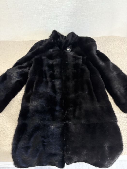 Продам шубу норковую, дубленку натуральную и зимнюю куртку