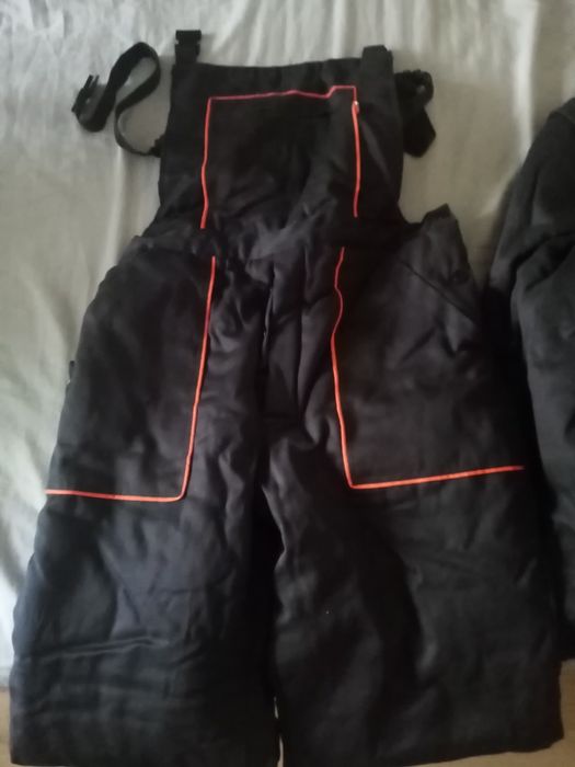 Зимен гащиризон и яке