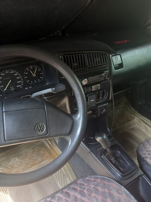продаю машину Volkswagen