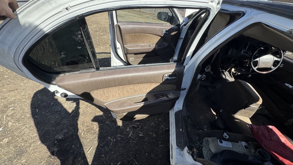 В продаже ниссан цефиро