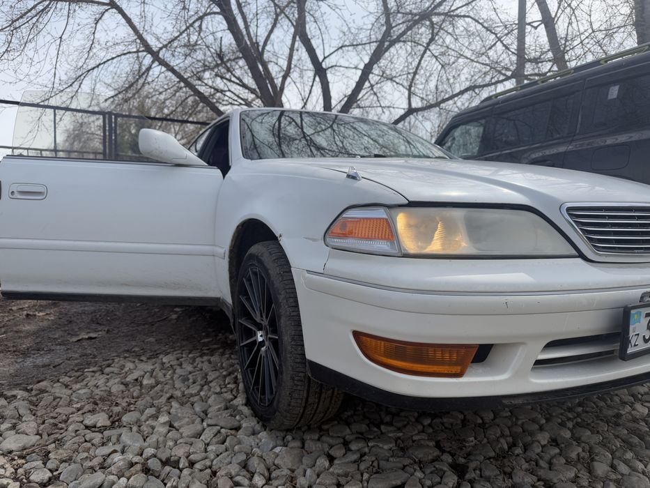 Продам надежную toyota mark2