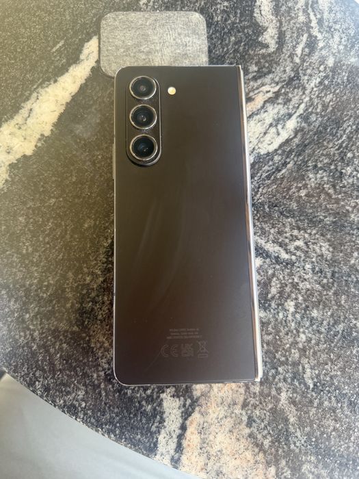 Samsung galaxy fold 5