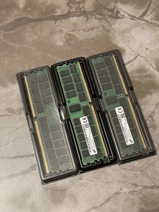 Оперативная память 32GB DDR4 2933