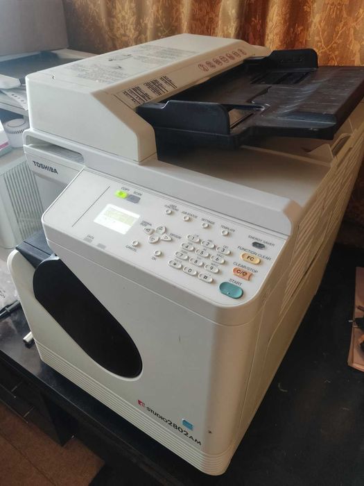 Копир принтер скенер Toshiba e-st 2802AM