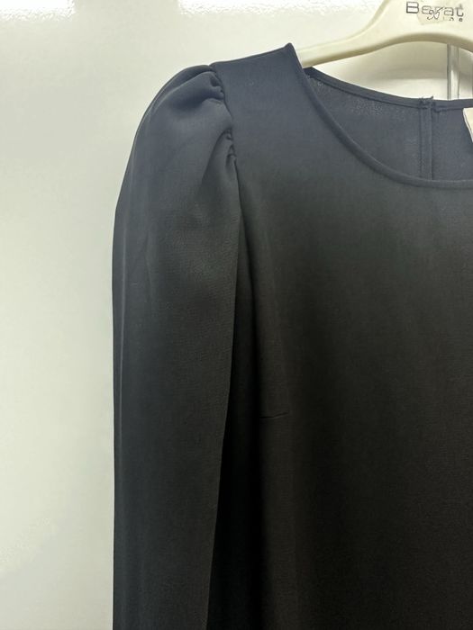 Rochie neagra H&M cu umeri bufanti