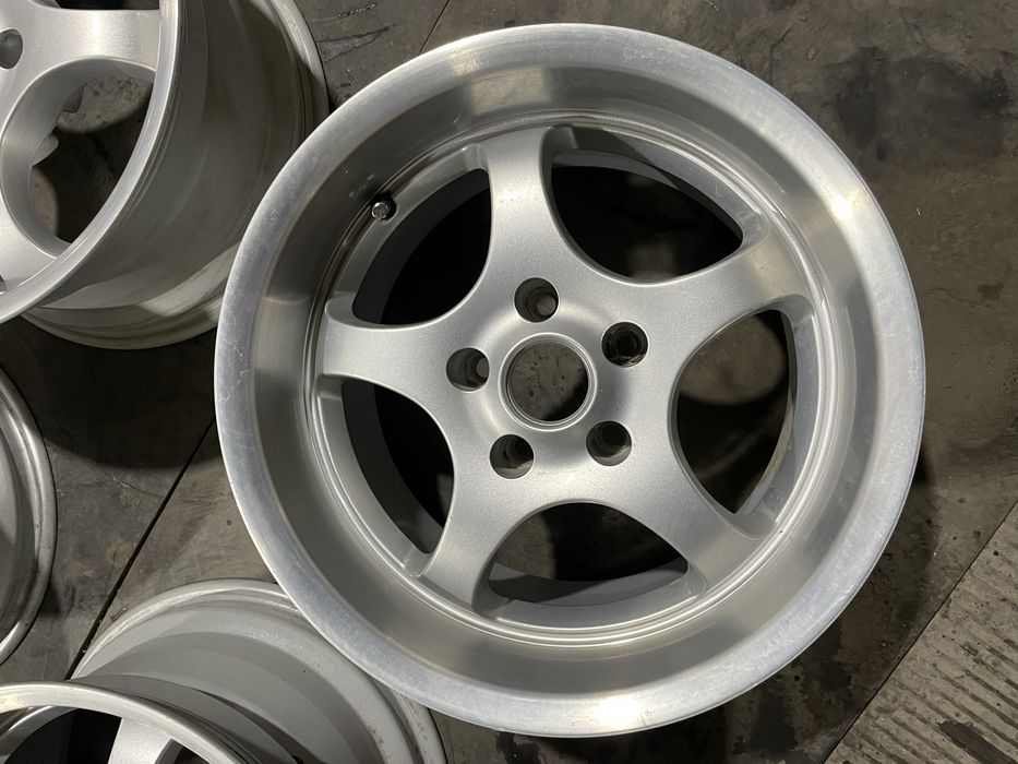 Продам диски от мерседес р16 ширина-9j