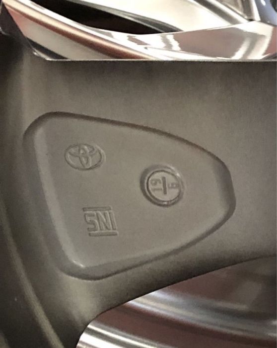 18 цола Нови  5х114.3 Toyota RaV 4 Corola Cross C-HR Lexus Оригинални