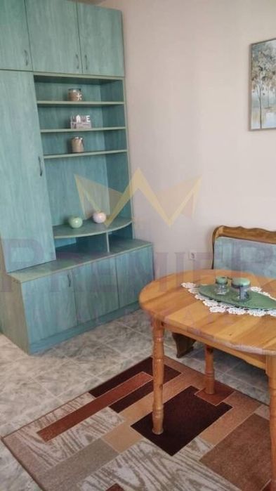 Дава се под наем Тристаен апартамент в Варна, Възраждане 1 - 90 кв.м за 612 € - Снимка #1