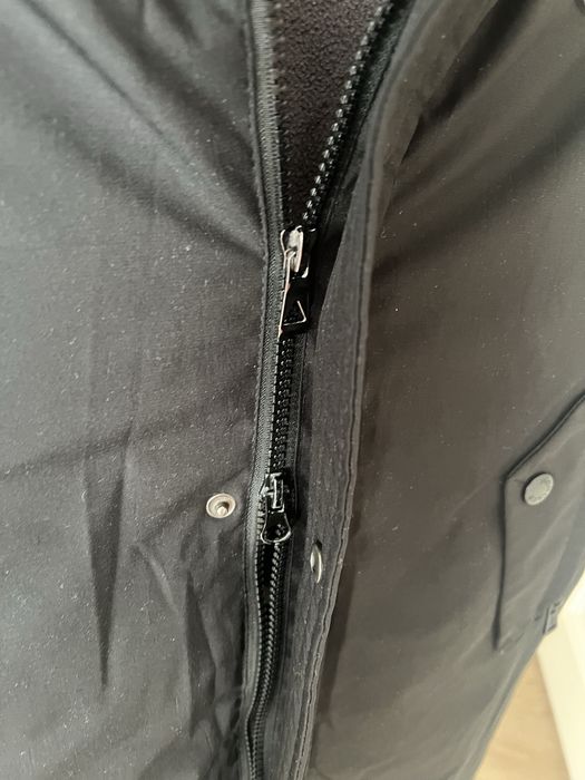 Зимняя куртка на мальчика.