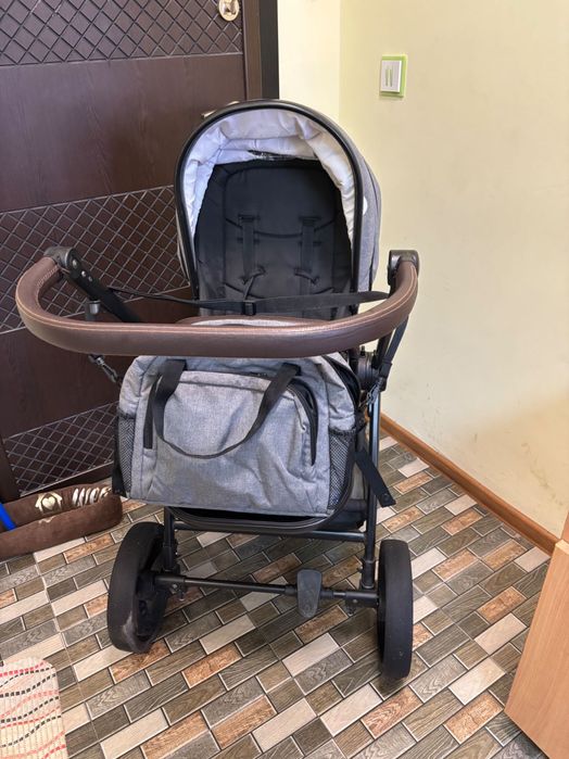 Бебешка количка 3 в 1