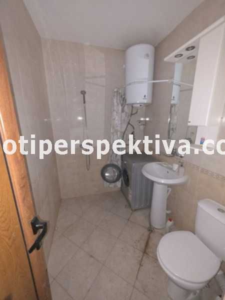 Продава се Тристаен апартамент в Пловдив, Кючук Париж - 74 кв.м за 1013 €/кв.м - Снимка #4