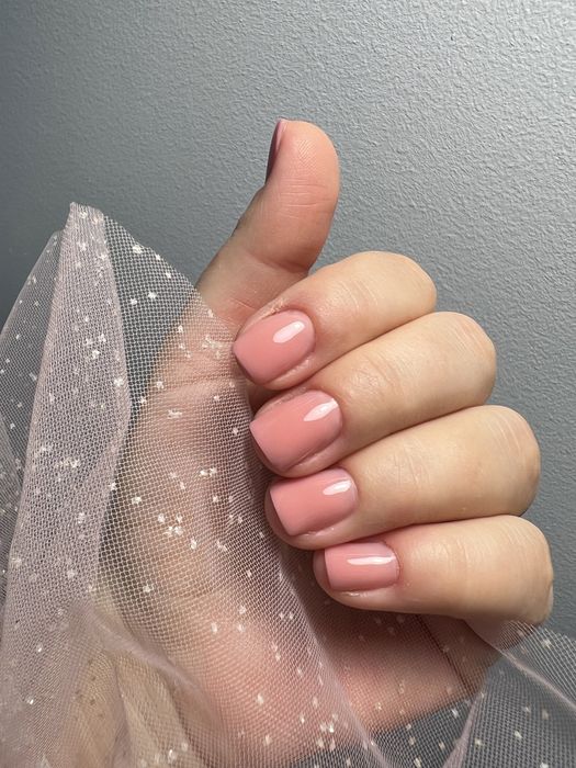 Manichiura si Pedichiura Estetica: semi/gel Dumbravita