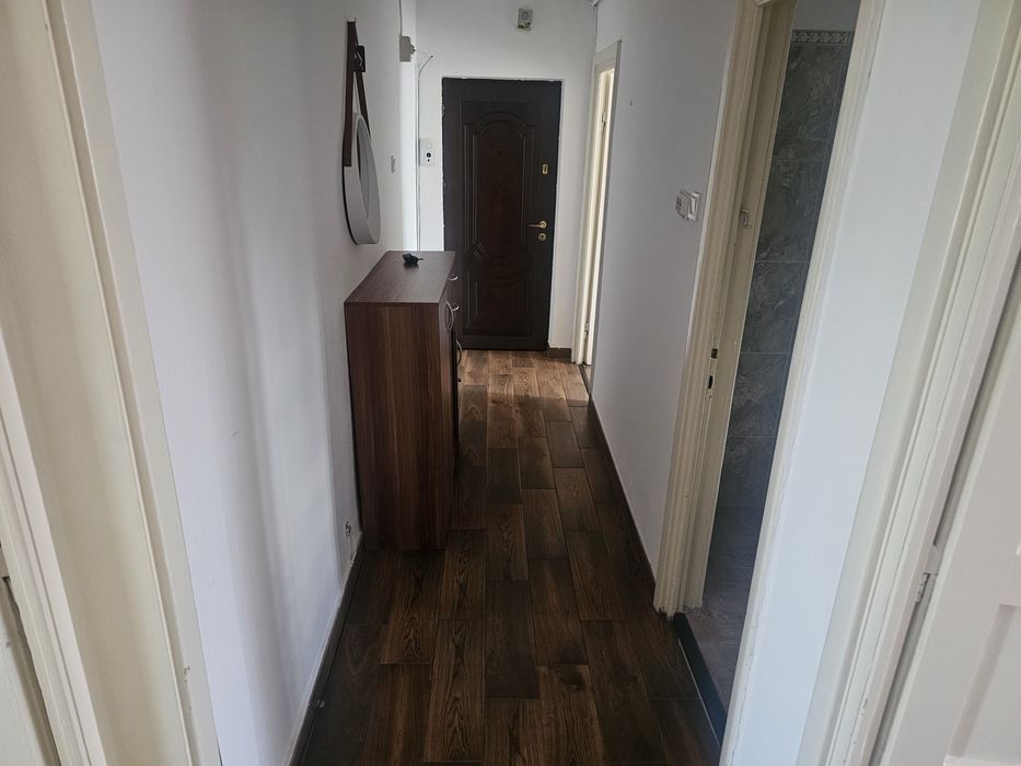 Apartament 2 camere, O.M / Politie