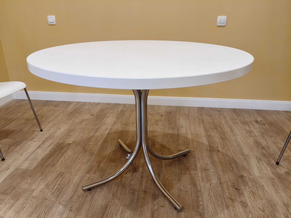 Masa rotundă diametru 110cm