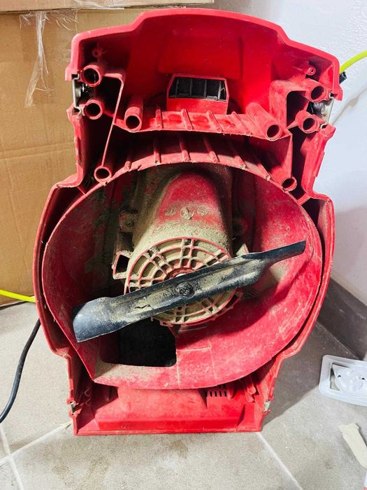 Mașină electrică de tuns iarba Einhell 3400240 GC-EM 1030/1