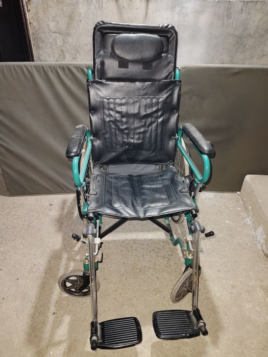 Инвалидное кресло-коляска аренда